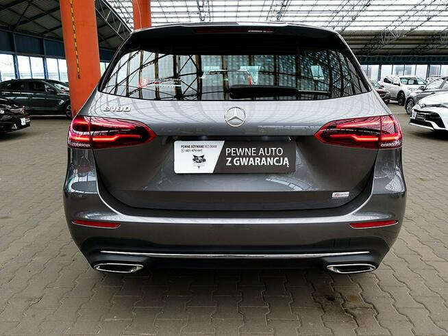 Mercedes B 180 AUTOMAT Led+Skóra+NAVI+Kamera Krajowy ASO GWARANCJA Bezwyp 1WŁ F23%