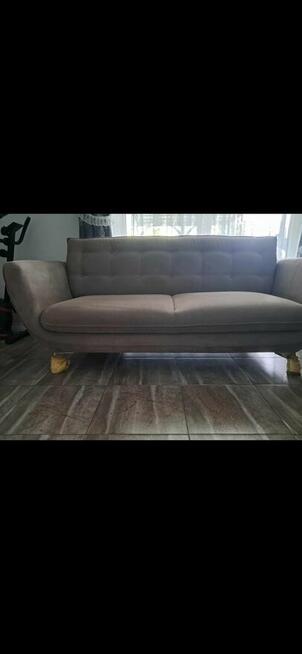Sprzedam 2 szt sofa 3 osobowa stan. Bd.
