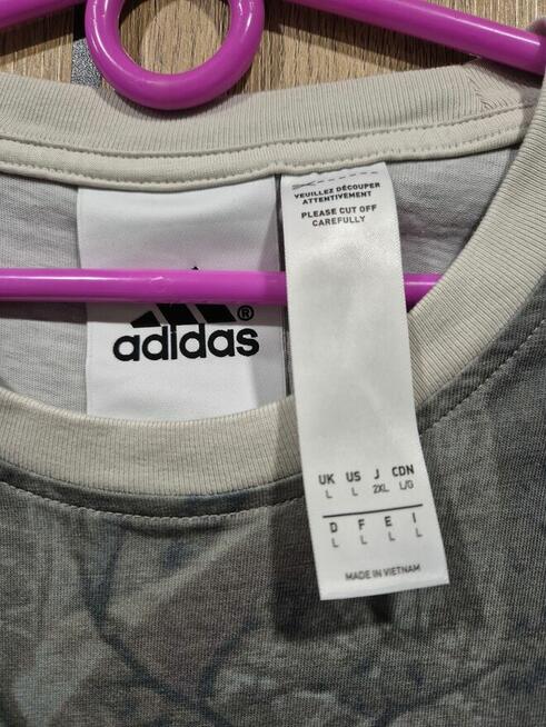 Sprzedam piękną koszulkę adidas
