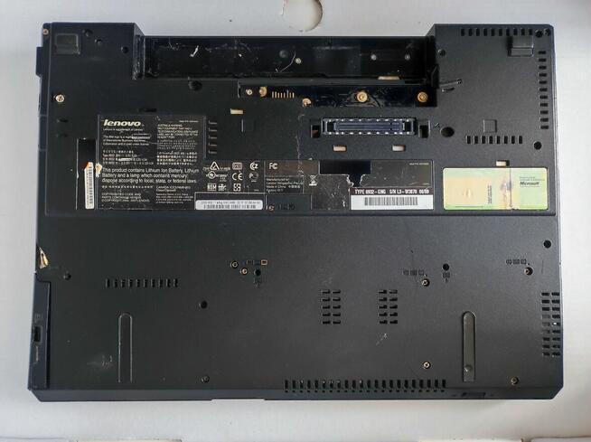 Laptop Lenovo R61i ThinkPad uszkodzony nie kompletny