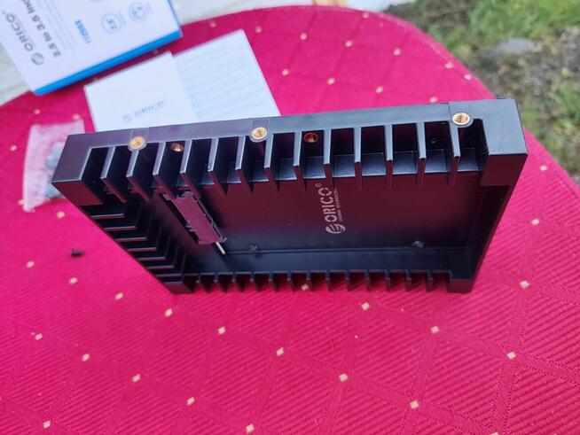 Orico Adapter SATA uchwyt montażowy na dysk 2,5 3,5 SSD HDD