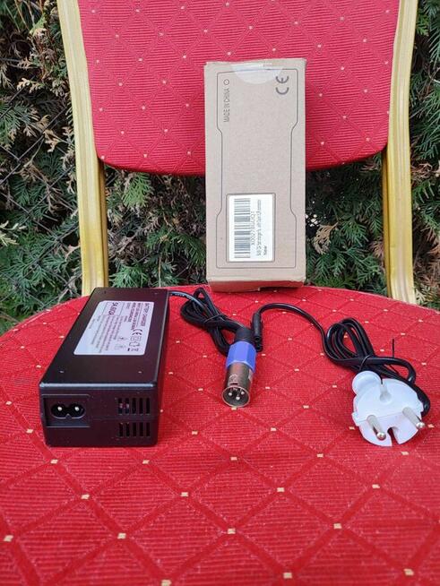Ładowarka do roweru rowera elektrycznego Hulajnogi Zasilacz