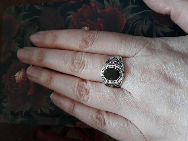 Pierscien sygnet damski