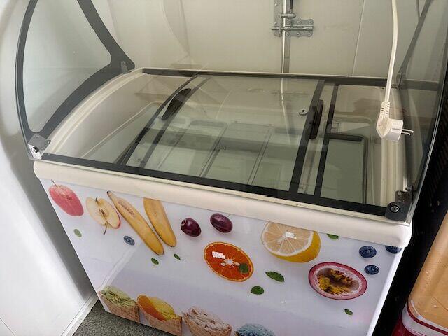Witryna na lody gałkowe 7 kuwet