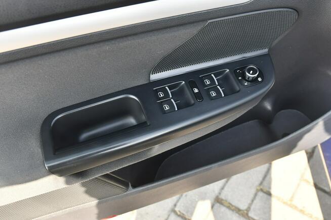 Volkswagen Golf 2,0tdi DUDKI11 Navigacja.Automat.Alcantara.Klimatr 2 str.Tempomat.OKAZ