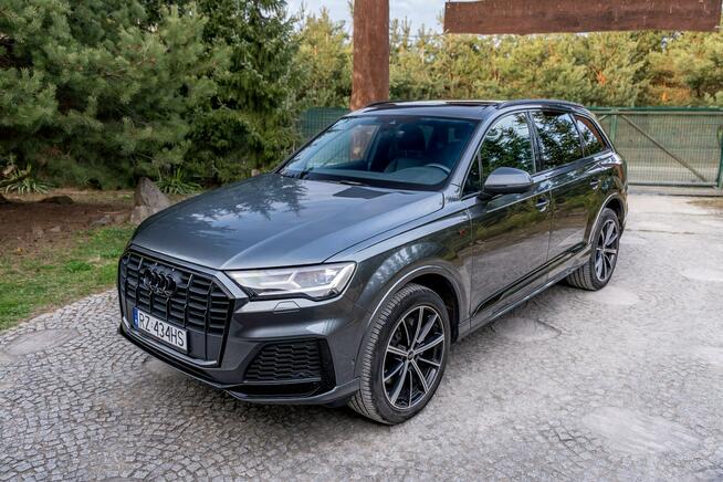Audi Q7 Sline / mHEV 3.0 TFSI 340KM / Panorama / Black Edition / FV