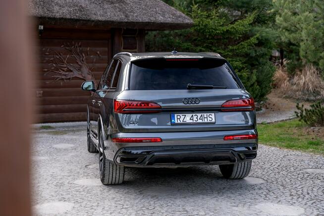 Audi Q7 Sline / mHEV 3.0 TFSI 340KM / Panorama / Black Edition / FV