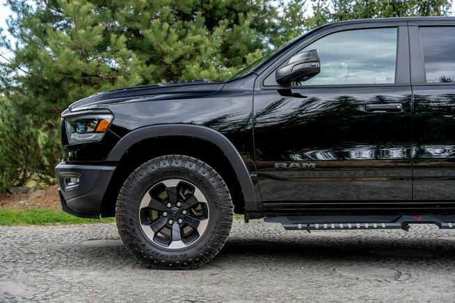 RAM 1500 Rebel 5.7 V8 Hemi / Bogata opcja / Lift 1" / Virtual Cockpit / FV
