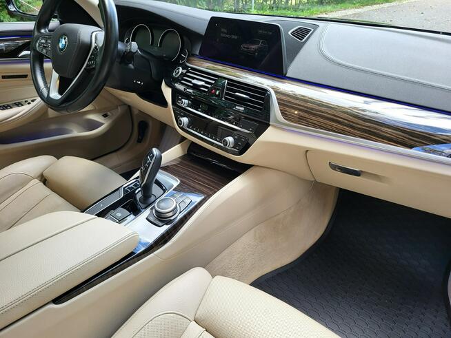 BMW 520 Luxury Line, pełna historia ASO