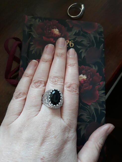 Pierscien sygnet damski