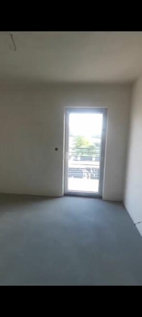Bezczynszowy Apartament 3 Pokoje +Klima + Strych Parking