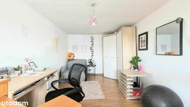 Mieszkanie 1 piętro, 3 pokoje, 79 m² ( garaż murowany )