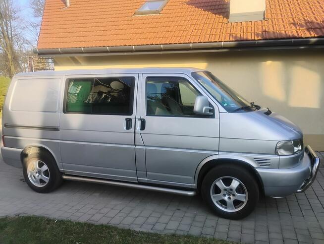 Sprzedam Volkswagena T4, zadbany, w bardzo dobrym stanie.