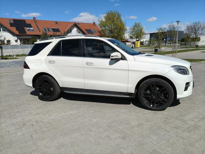 MERCEDES ML 350 BENZYNA BIAŁA PERŁA JASNE WNĘTRZE OKAZJA