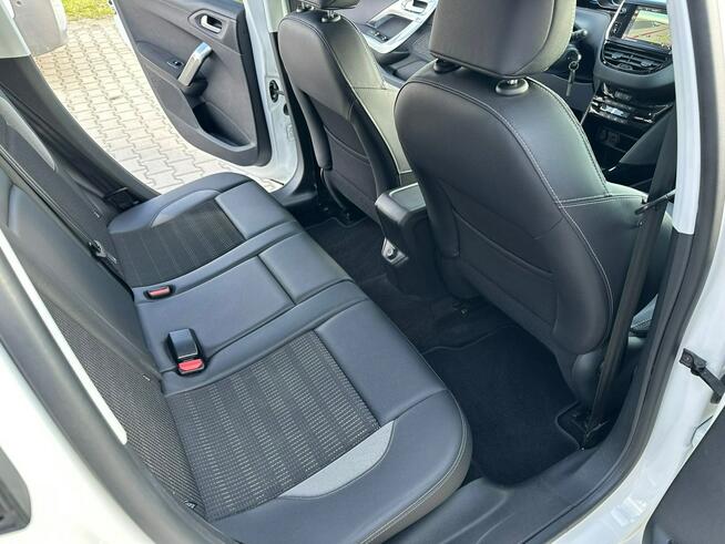 Peugeot 2008 1.2B, Navi, Półskóra, Klimatronic, Ciemne szyby, Stan idealny