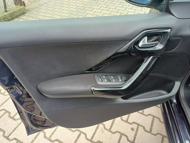 Peugeot 208 1.6 BlueHDi 100 KM Klimatronic Kamera Cofania