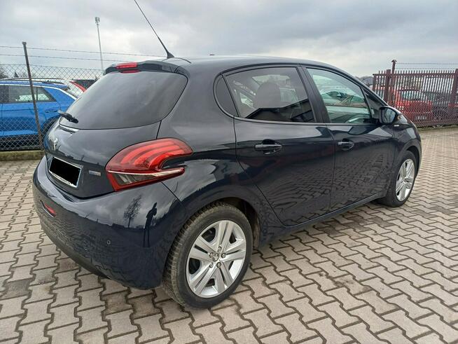 Peugeot 208 1.2 Parktronic