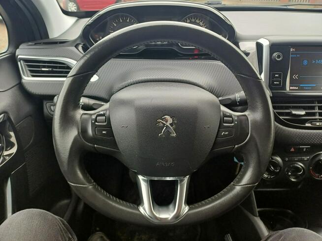 Peugeot 208 1.2 Parktronic