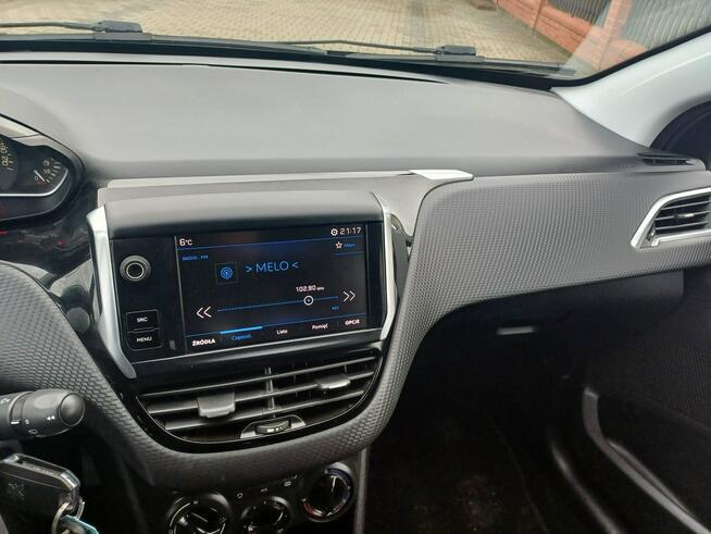 Peugeot 208 1.2 Parktronic