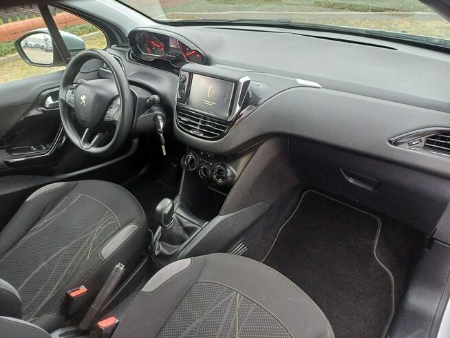 Peugeot 208 1.6 HDi 92KM