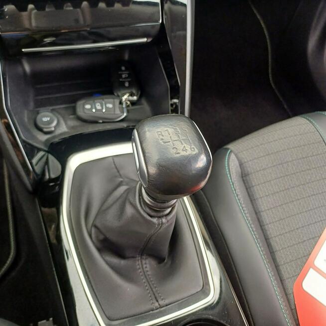Peugeot 2008 1.5 BlueHDI Navi Kamera Cofania