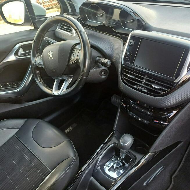 Peugeot 2008 110 KM Klimatronic Nawigacja