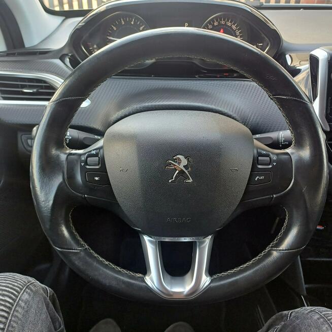 Peugeot 2008 110 KM Klimatronic Nawigacja