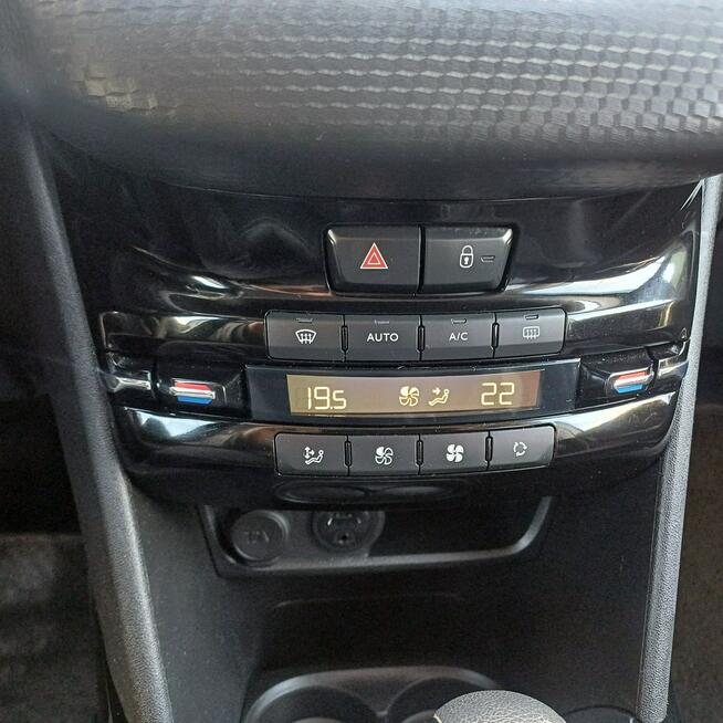 Peugeot 2008 110 KM Klimatronic Nawigacja