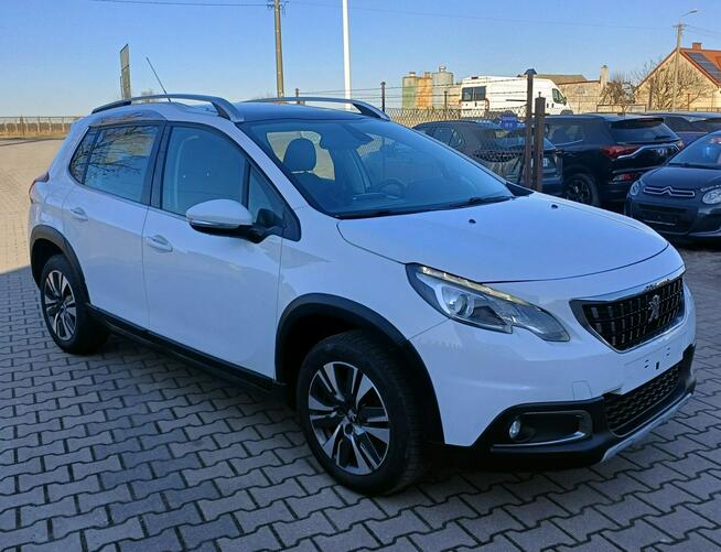 Peugeot 2008 1.2 110 KM Automat Navi Solardach