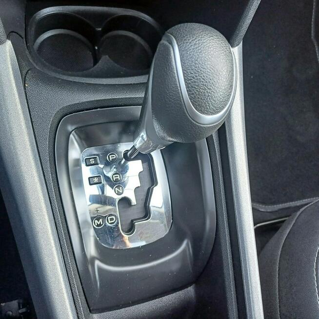 Peugeot 2008 1.2 110 KM Automat Navi Solardach