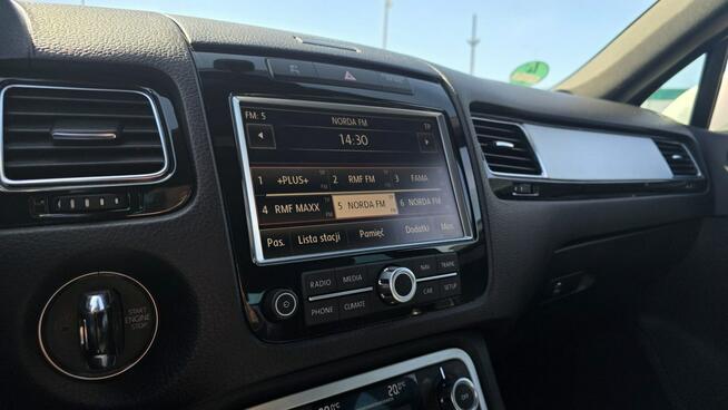 Volkswagen Touareg 4x4 ledy automat bixenon R-LINE biała perła
