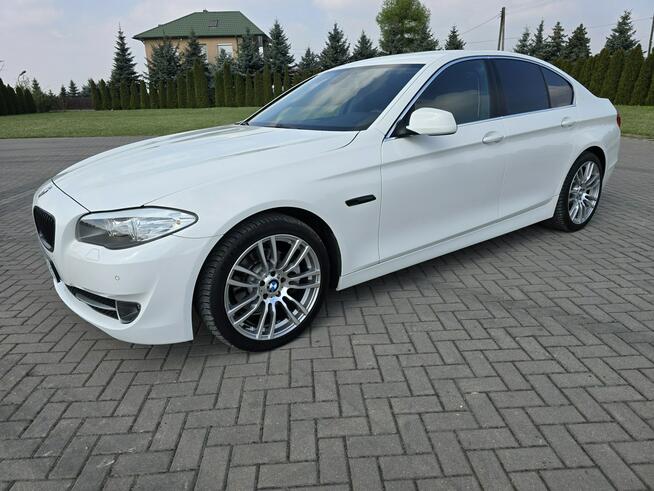 BMW 520 2,0benz. Skóry.Navi.CarPlay. Serwis.Niski Przebieg.Kam.Cofania.OKAZJA