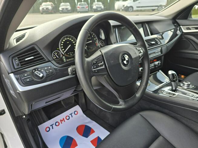 BMW 520 2,0benz. Skóry.Navi.CarPlay. Serwis.Niski Przebieg.Kam.Cofania.OKAZJA