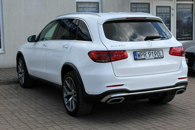 Mercedes GLC 300 AMG Panorama 258KM Kamera-360° LED Tempomat Skóra Ambient