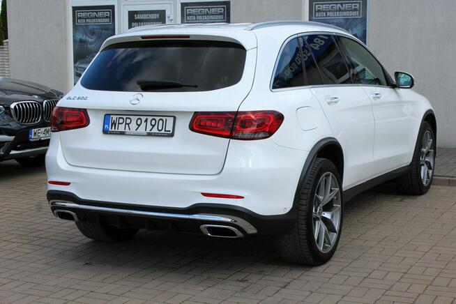 Mercedes GLC 300 AMG Panorama 258KM Kamera-360° LED Tempomat Skóra Ambient