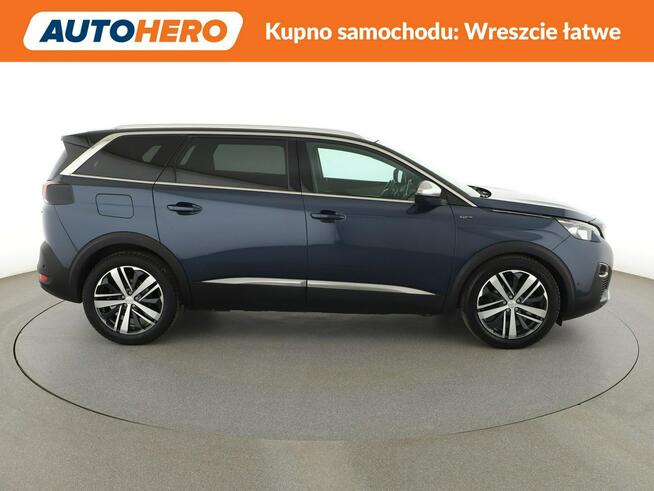 Peugeot 5008 7 os. automat full LED panorama skóra/alcantara navi virtual cocpit ka