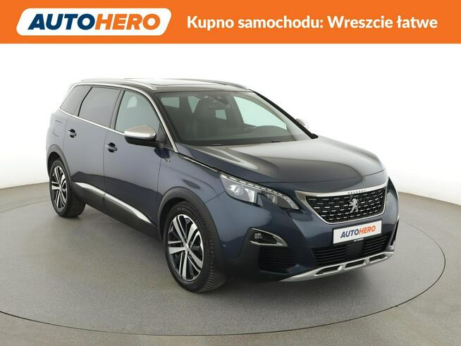 Peugeot 5008 7 os. automat full LED panorama skóra/alcantara navi virtual cocpit ka