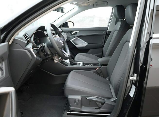 Audi Q3 35TFSI 150KM Stronic Tempomat Led Kamera SmartphoneInterface Alu17