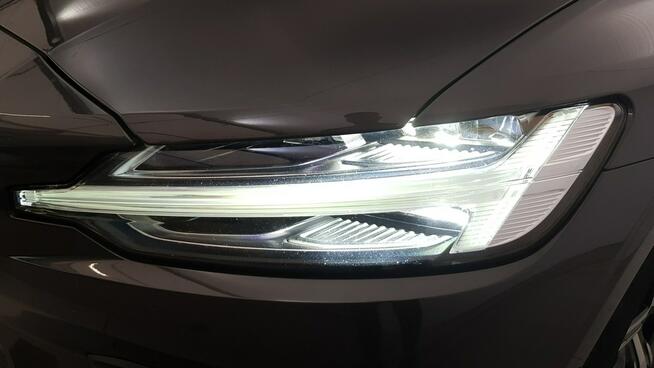 Volvo V60 B4 D Core ! Z Polskiego Salonu ! Faktura Vat !