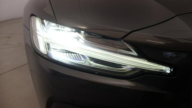 Volvo V60 B4 D Core ! Z Polskiego Salonu ! Faktura Vat !