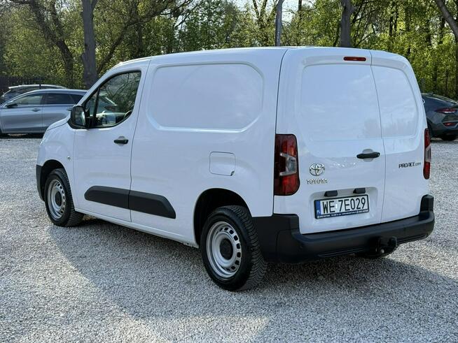 Toyota Proace City 1.5 D-4D Long 2,4t Acitve 130KM, Salon PL, Serwis, Iwł, FV23%