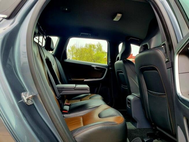 Volvo XC 60 Serwis Led BiXenon Navi Parktronic ACC Climatronic Gwarancja!