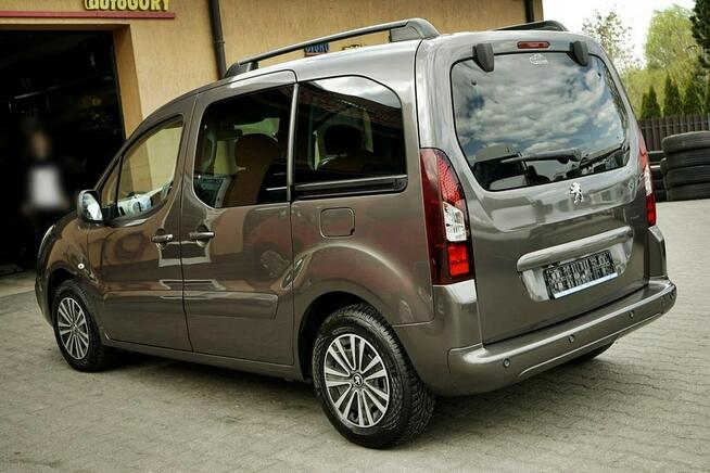 Peugeot Partner 1,6HDI Klima, kamera, 5 osób, 2016r.