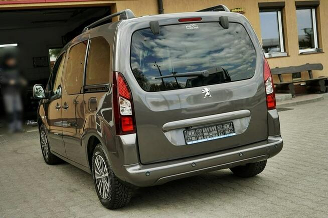 Peugeot Partner 1,6HDI Klima, kamera, 5 osób, 2016r.