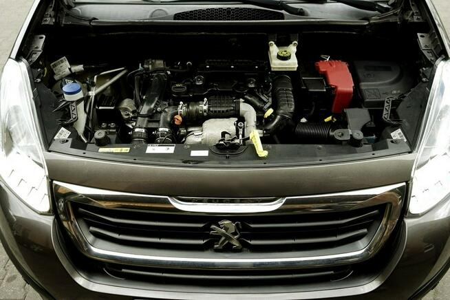 Peugeot Partner 1,6HDI Klima, kamera, 5 osób, 2016r.