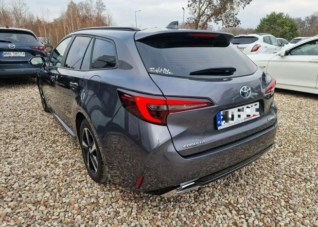 1.8 HYBRID // 14O KM // LIFT // ASO - TOYOTA //
