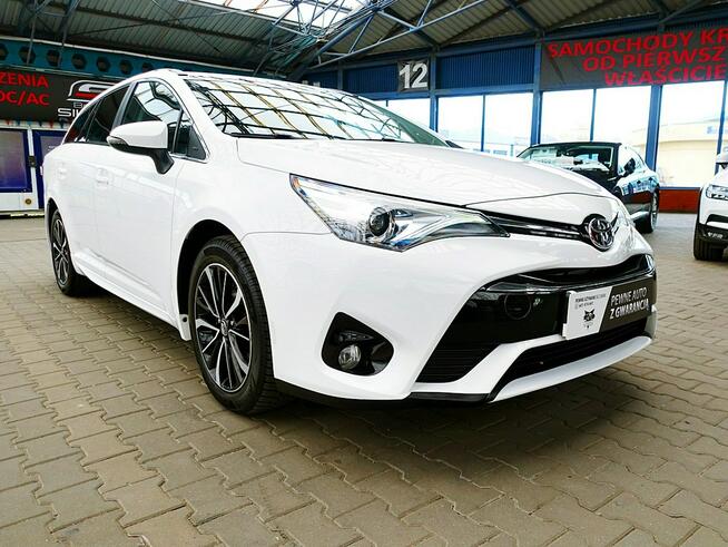 Toyota Avensis FUllLED+Kamera+Tempomat GWARANCJA Iwł Kraj BEZWYPADKO Serwisowany F23%