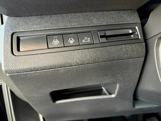 Peugeot 5008 GT kamery Skora Nawi blis sam parkuje PANORAMA masaze ACC ful led max
