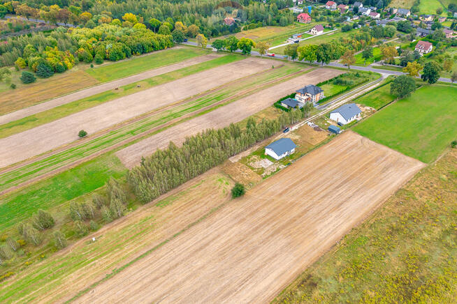 Spokojna działka 1400 m² | Skotniki | Media | WZ