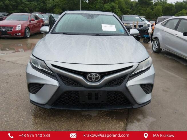 TOYOTA CAMRY SE 2019 / 2.5L / V4 / 206 KM